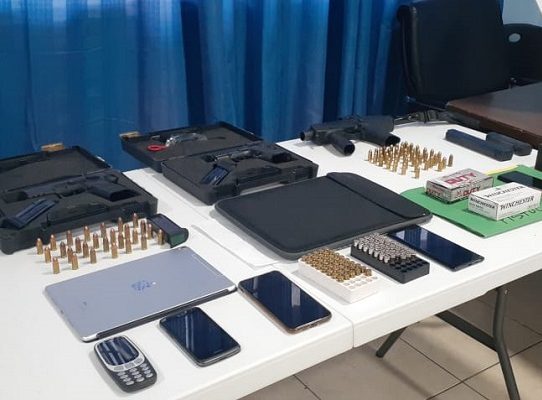 Exdirectores de estamentos de seguridad acusados de tráfico de armas