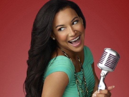 Actriz de "Glee" Naya Rivera está desaparecida y autoridades temen que se ahogó