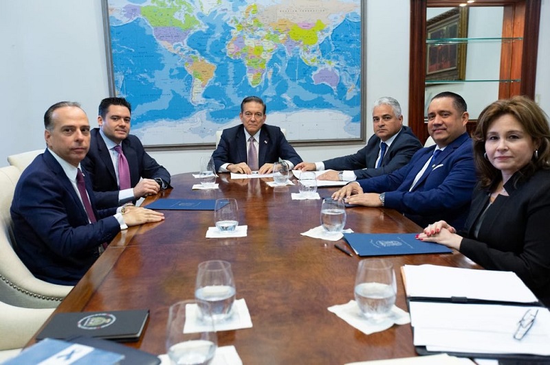 Presidente Cortizo lideró reunión para sacar a Panamá de listas gris