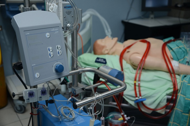 Implementan la tecnología ECMO para casos severos de Covid-19