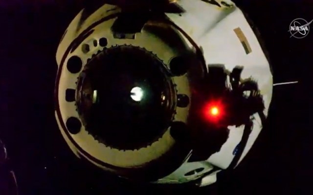 Astronautas de EE.UU., rumbo a la Tierra a bordo de la cápsula de SpaceX