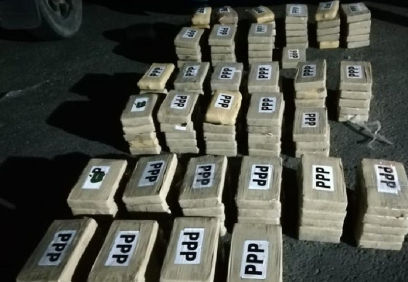 Decomisan 150 paquetes con droga en La Chorrera