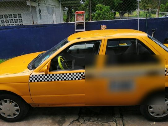 Sancionado conductor de taxi protagonista de carrera clandestina