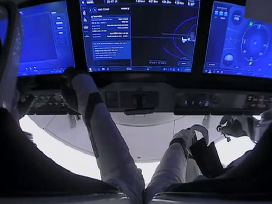 Astronautas de EE.UU. listos para regresar a la Tierra a bordo de la cápsula de SpaceX