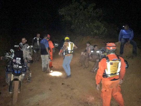 Rescatan a nueve personas extraviadas en Llano Sánchez
