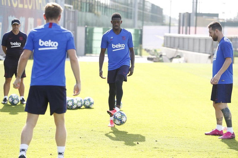 Messi y Dembelé completan parte del entrenamiento colectivo del Barcelona