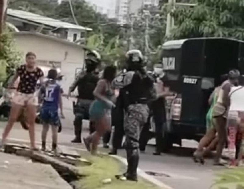 Dos personas imputadas por lesiones personales a policías tras altercado en Panamá Viejo