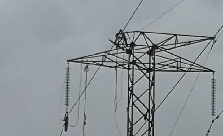 Falla eléctrica afecta a varios sectores de la Capital