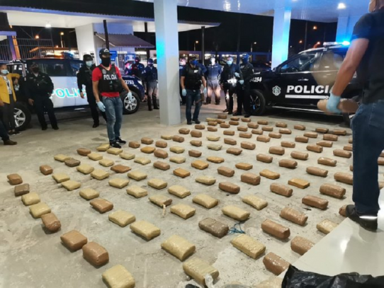 Decomisan 145 paquetes de droga en Emberá Purú