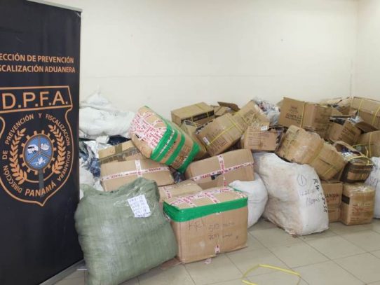 Incautan mercancía de presunto contrabando tras operativo en La Chorrera