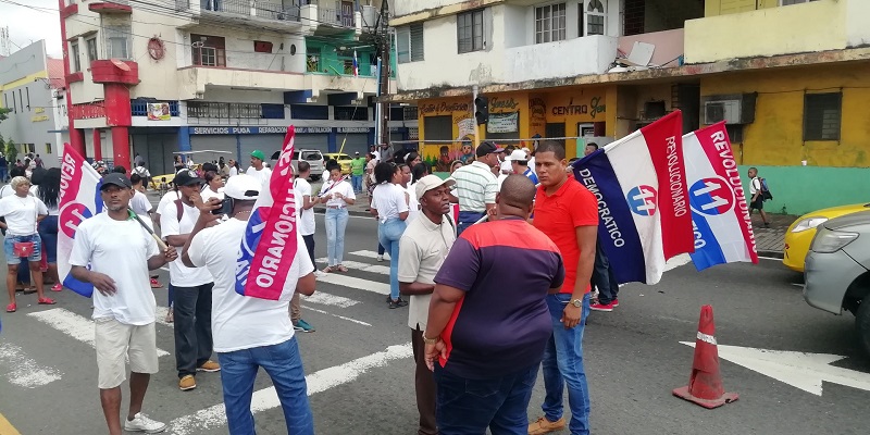 Protestas en Colón, jóvenes exigen empleo al Gobierno de Cortizo