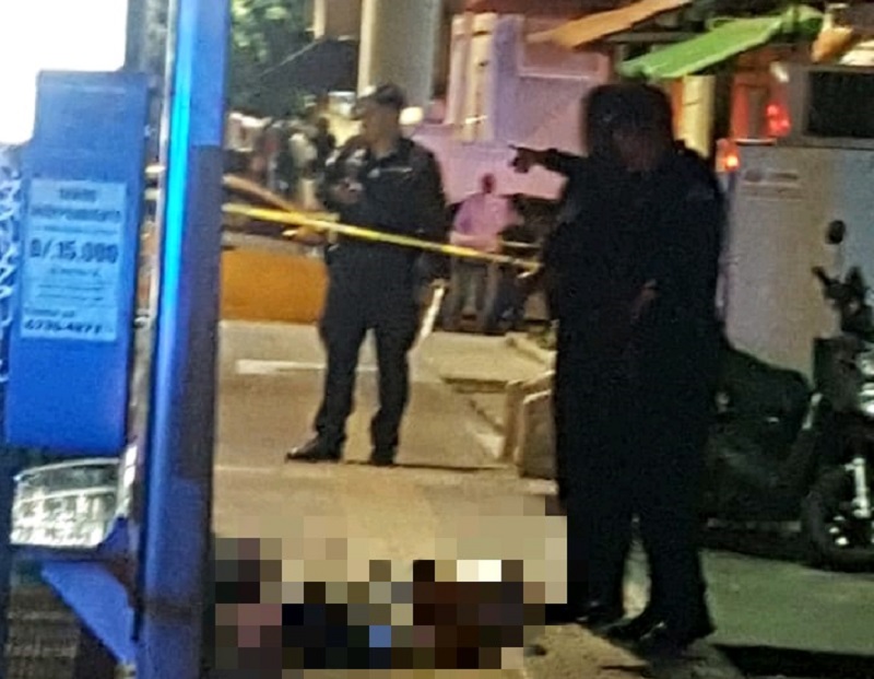 Asesinan a un hombre a un costado de la Estación Santo Tomás del Metro