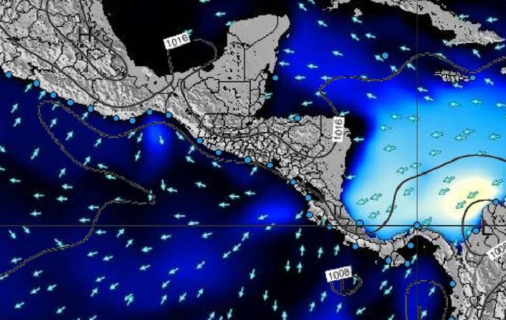 Aviso de prevención por fuertes oleajes en el Caribe