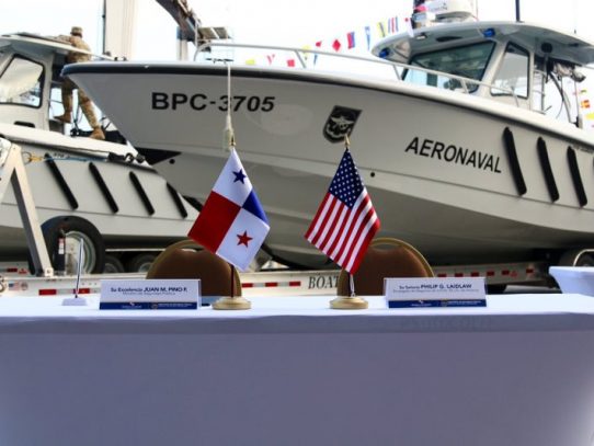 EE.UU. donó a Panamá equipo para el combate al narcotráfico