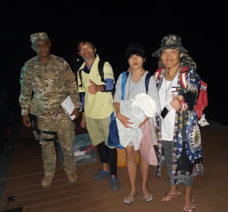 Rescatan a tres personas a bordo de un velero en Isla Contadora