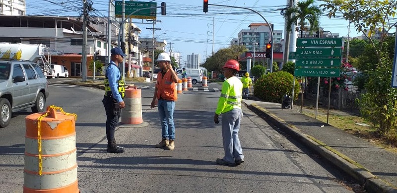 Inician trabajos en la avenida Santa Elena por Saneamiento de Panamá