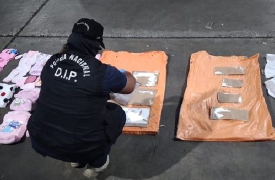 Decomisan ocho planchas con droga en el aeropuerto de Tocumen