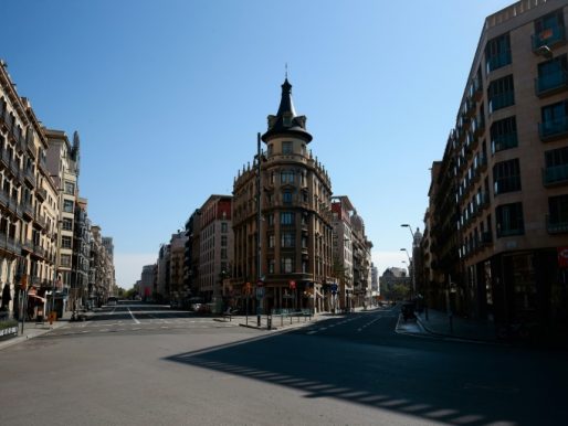 Caos en Barcelona por fuertes lluvias e inundaciones