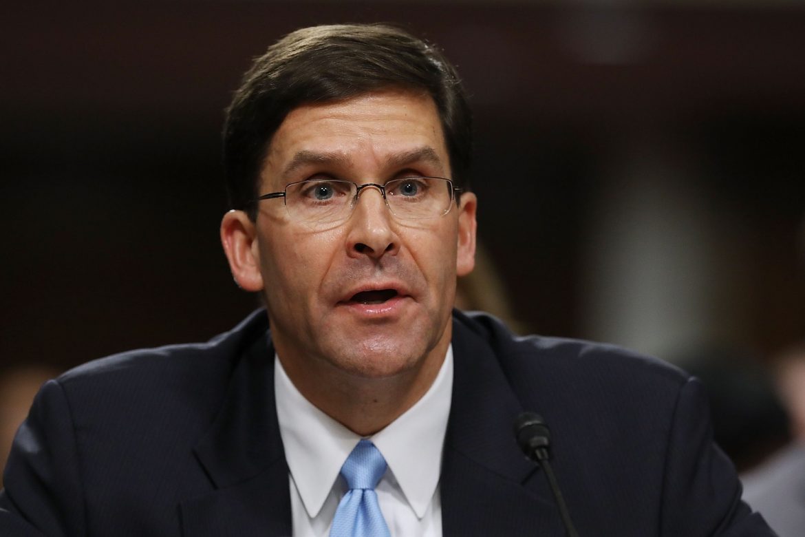 Trump nombra secretario de Defensa a Mark Esper