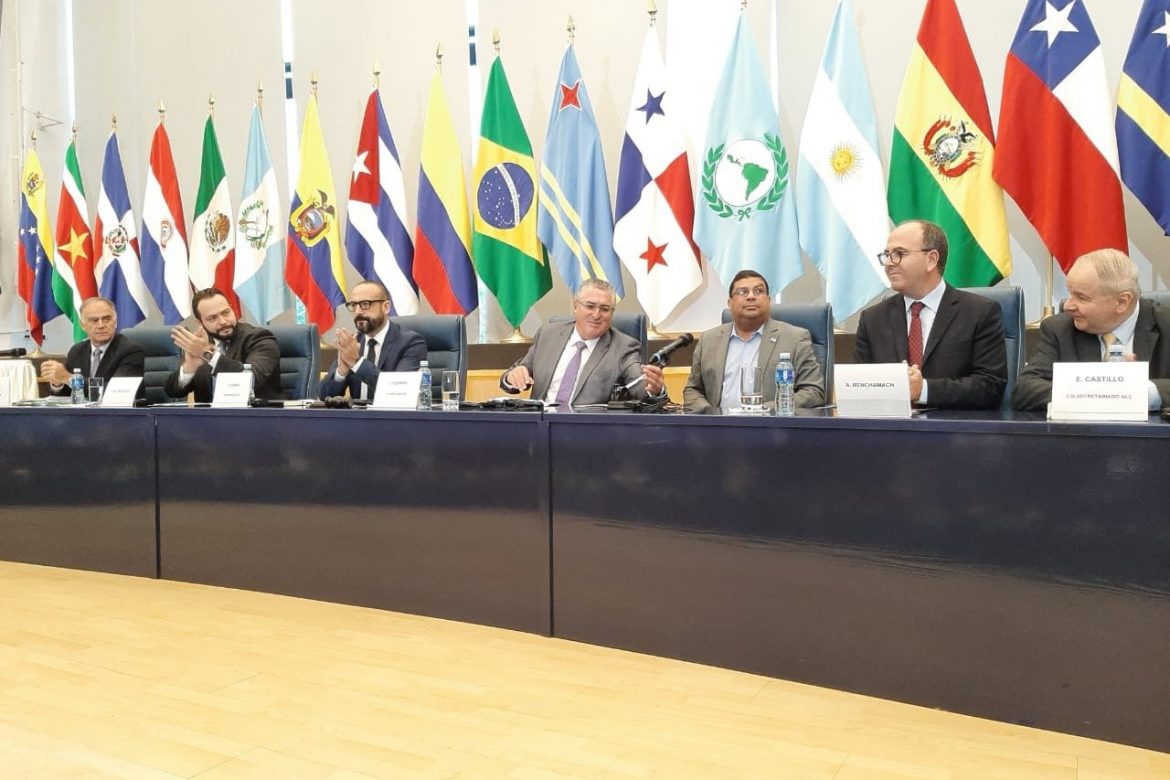 Panamá acoge reunión de parlamentarios de Europa y América Latina