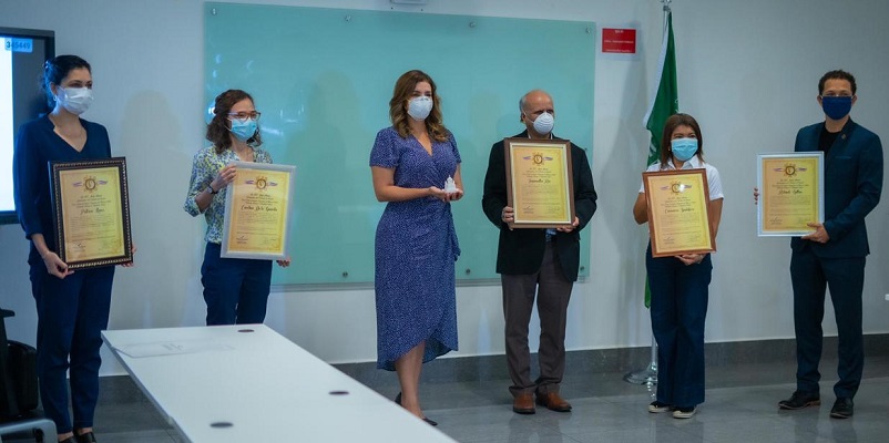 Gobernación de Panamá destaca la labor de médicos y científicos en la lucha contra el COVID -19 en el país