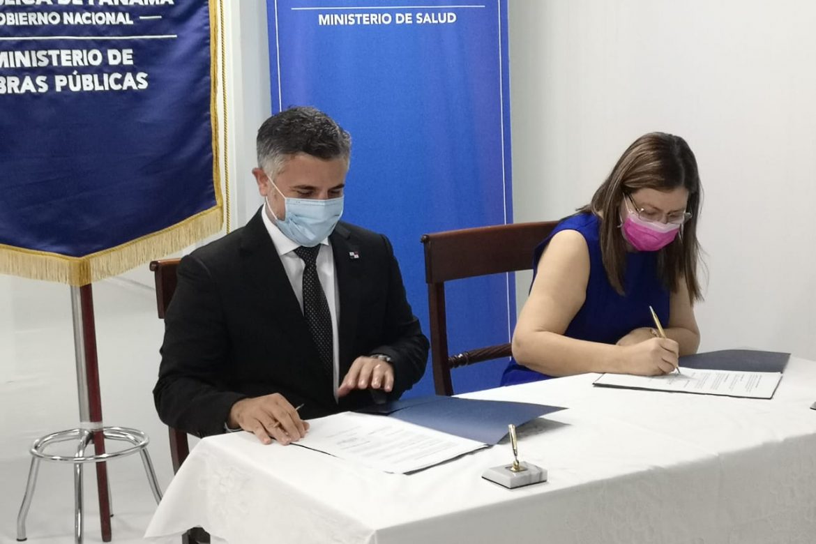 Minsa firma acuerdo de cooperación con el MOP para funcionamiento del hospital integrado