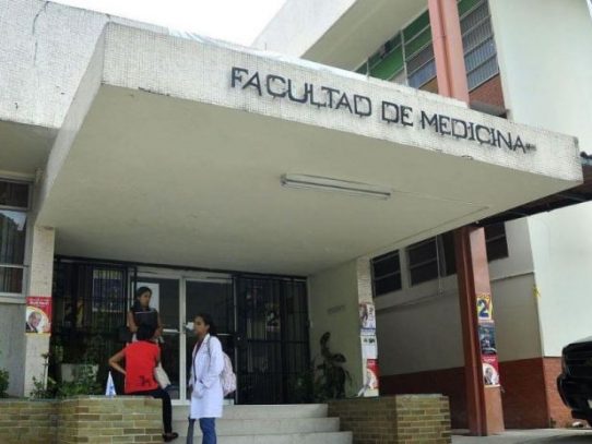 Estudiantes de medicina de la UP realizarán marcha para exigir construcción de nueva facultad