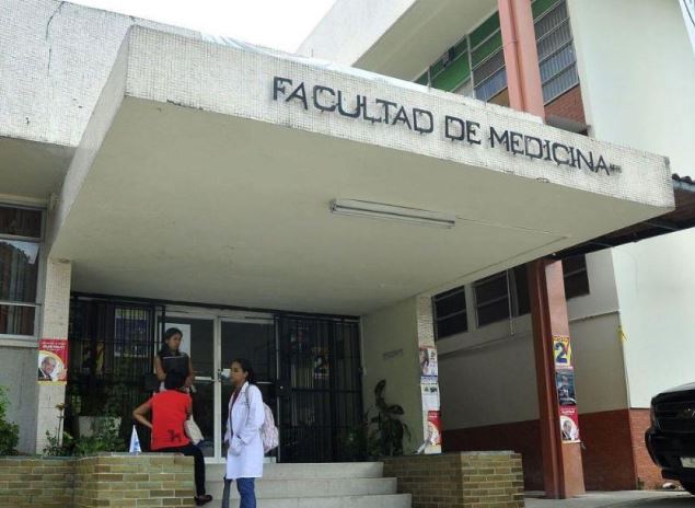 Estudiantes de medicina de la UP realizarán marcha para exigir construcción de nueva facultad