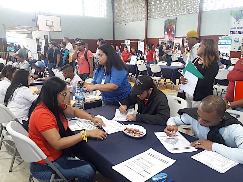 Más de 660 vacantes ofertadas en la Feria de Oportunidades en Chilibre