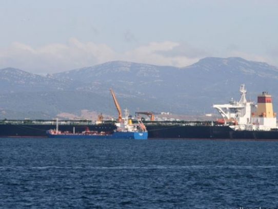 Carguero de bandera panameña fue detenido en Gibraltar a pedido de EE.UU, según España