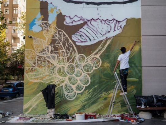 Cuando el grafiti se usa para combatir la injusticia social y para hacer negocios