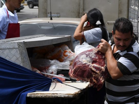 El "hambre" del venezolano desaceleró la hiperinflación, según Parlamento