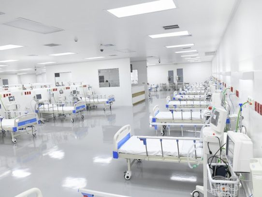 El Salvador tendrá hospital exclusivo para pacientes con COVID-19