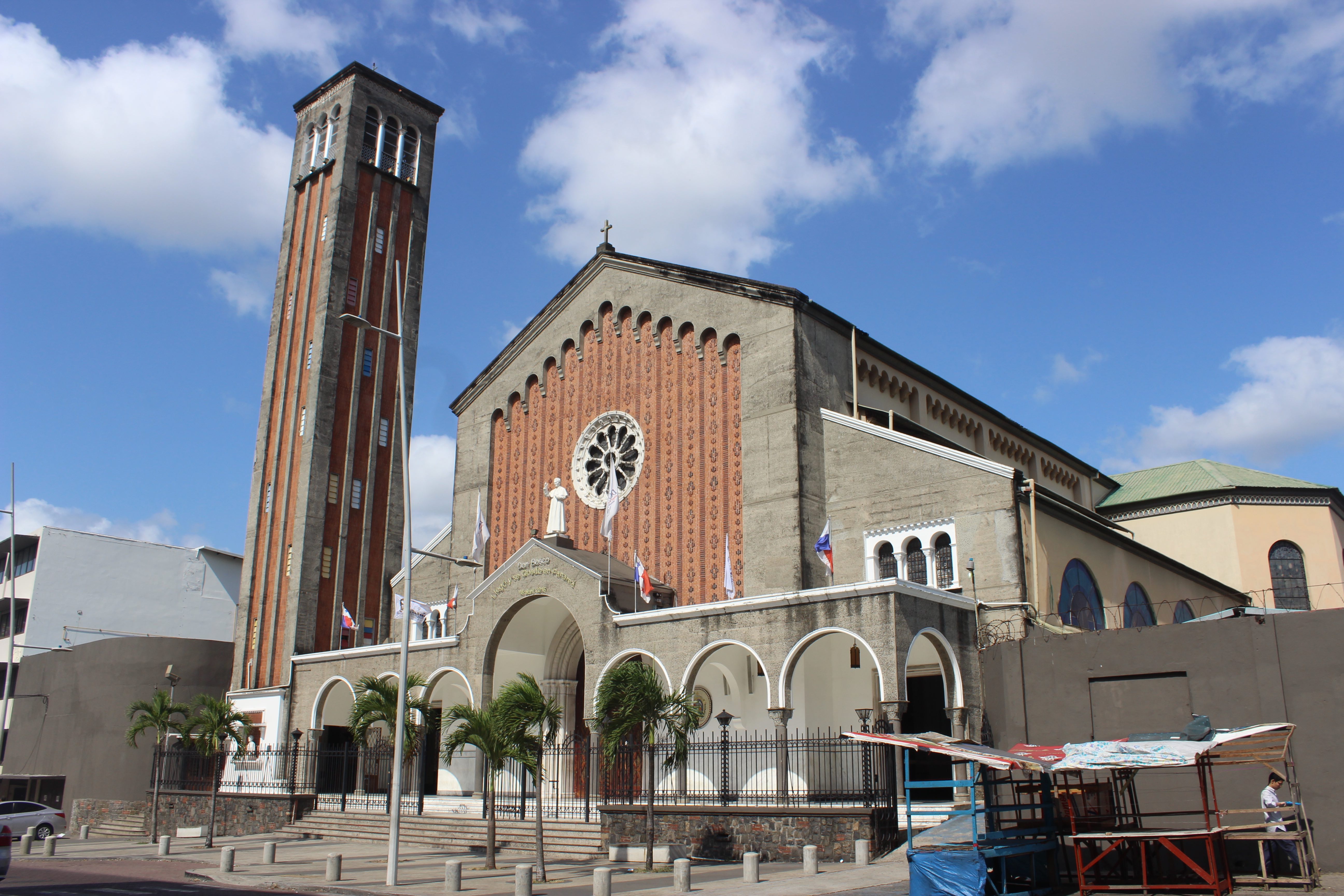 Obispos establecen normas generales para la reapertura de los templos  católicos – En Segundos Panama