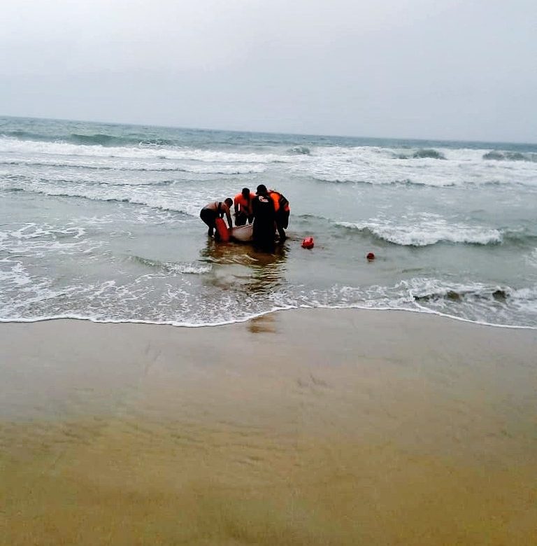 Recuperan cuerpo de joven que se ahogó en playa Red Frog