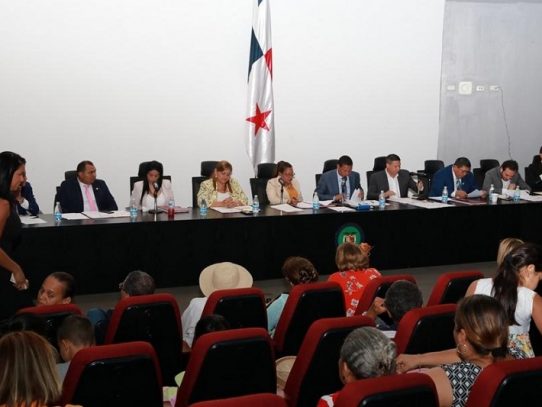 Dan primer debate a propuesta del Festival de la Cumbia Chorrerana