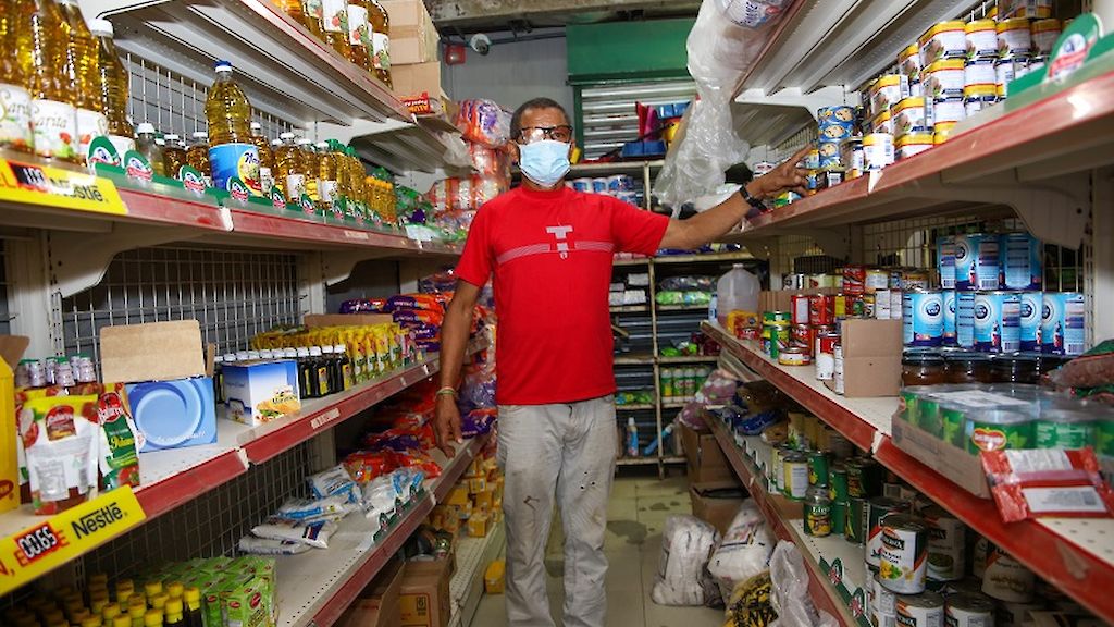 Gobierno abasteció tienda que fue saqueada en Curundú