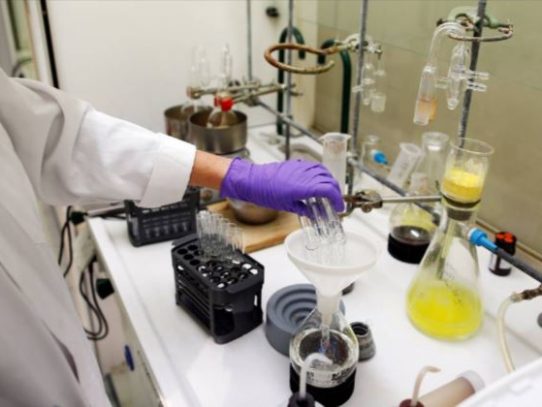 Gobierno sanciona ley que promueve y regula la investigación científica en salud