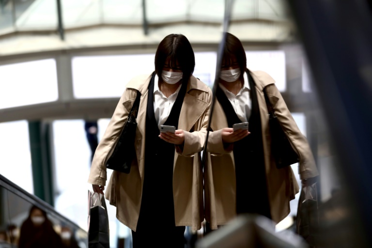 Japón declara estado de emergencia en siete regiones por el coronavirus