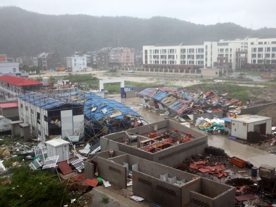 El tifón Lekima causa al menos 13 muertos y 16 desaparecidos en China
