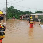 MOP intenta reabrir vías en 60 puntos, tras intensas lluvias