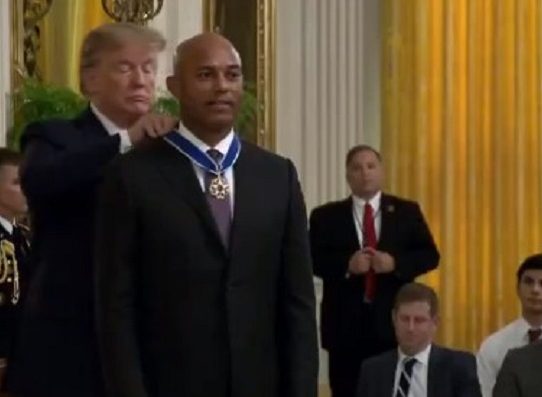 Presidente Trump otorga Medalla de la Libertad a Mariano Rivera