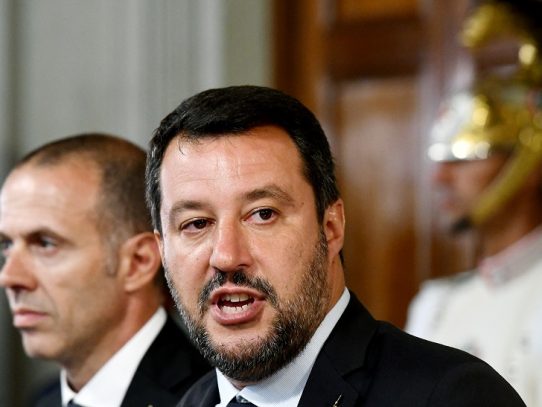 Maratónica negociación intenta formar un nuevo gobierno en Italia