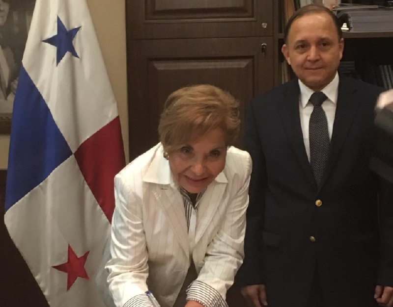 Mayín Correa recibe sus credenciales como Diputada de la Nación