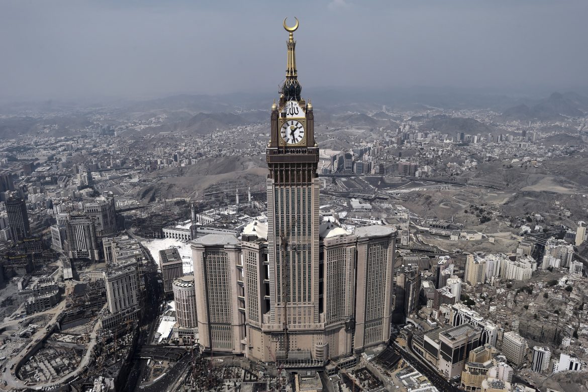 El Reloj de La Meca se convierte en una atracción turística