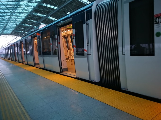 Línea 2 del Metro ofrece servicio parcial entre sus estaciones