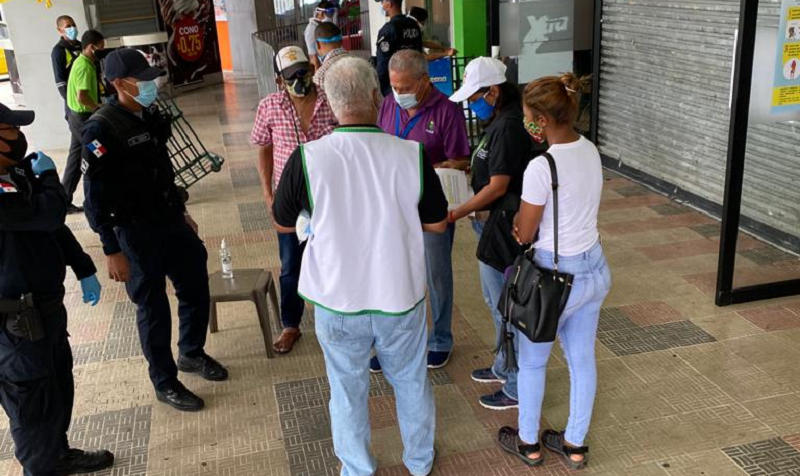 Aplican multas por no portar mascarilla en Panamá Este