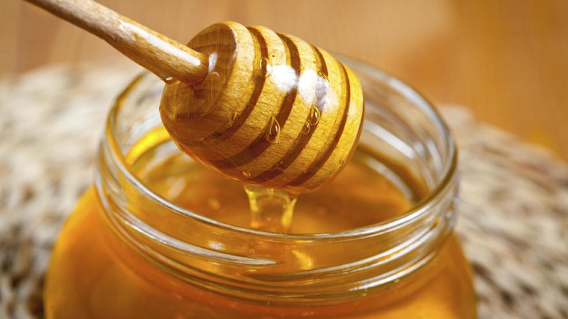 Un hombre es detenido 82 días en EEUU por ingresar miel de Jamaica