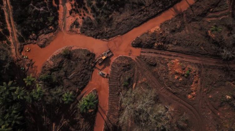 Brasil bajo alerta ante posible colapso de otro dique en mina de Vale