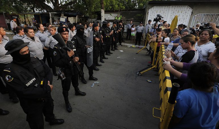 Al menos 17 opositores heridos en un motín en cárcel de Nicaragua